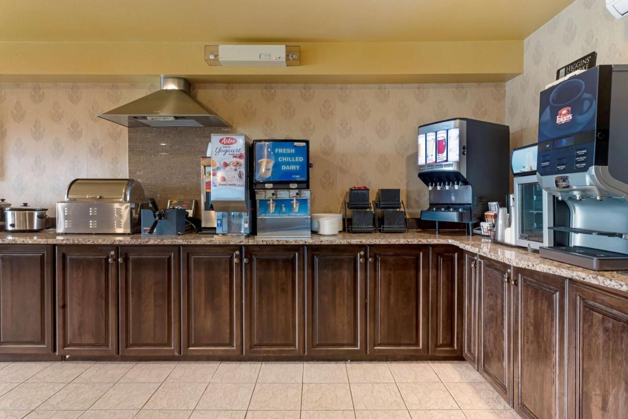 Best Western Plus Grand-Sault Hotel & Suites Экстерьер фото