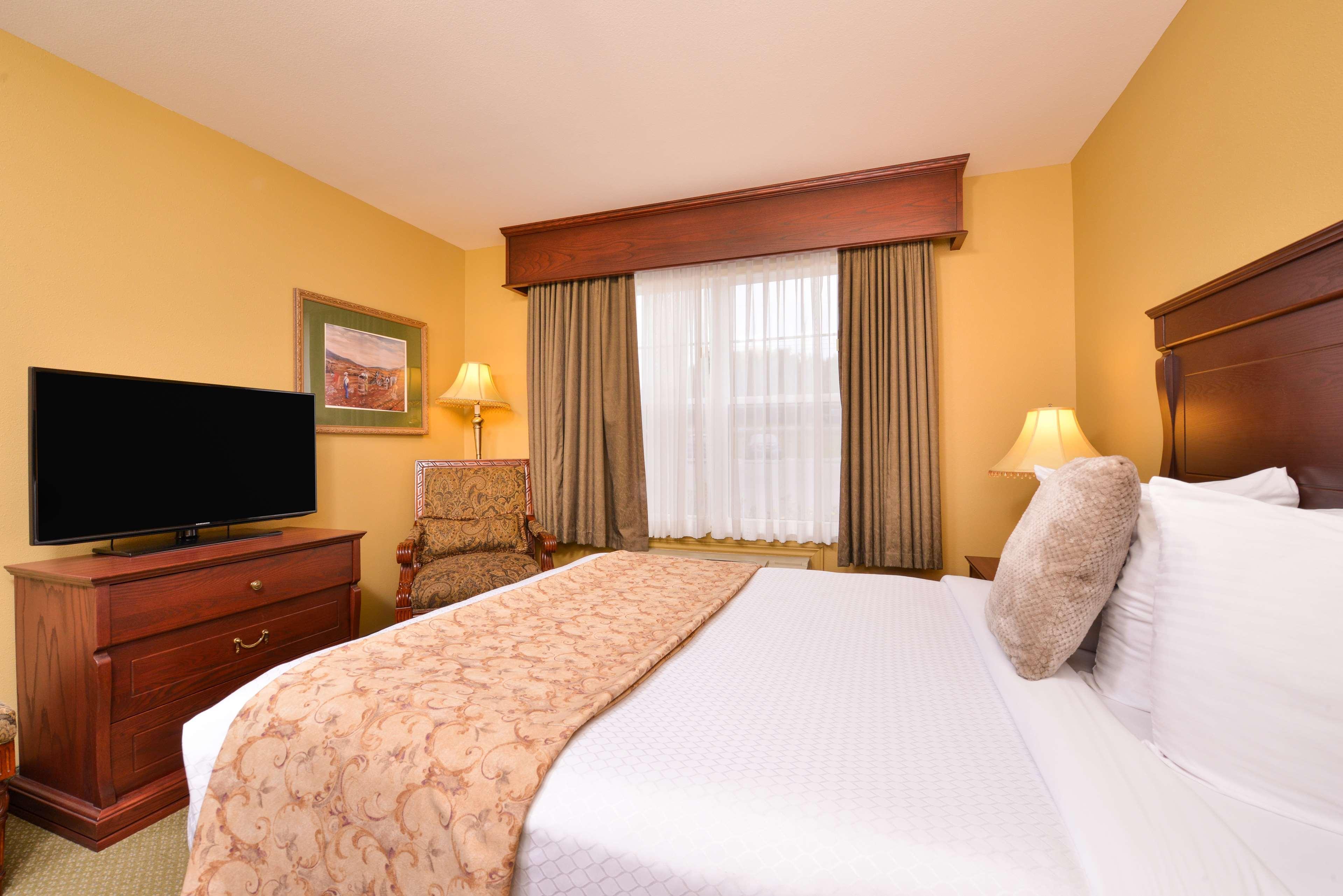 Best Western Plus Grand-Sault Hotel & Suites Экстерьер фото